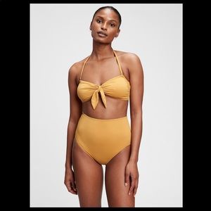 COPY - Bunny-Tie Bandeau Bikini Top 🌻